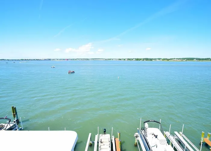 Harbour Island 406k